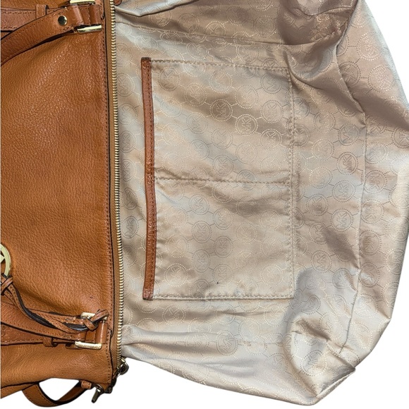 MICHAEL KORS Large Olivia Satchel - Picture 11 of 12